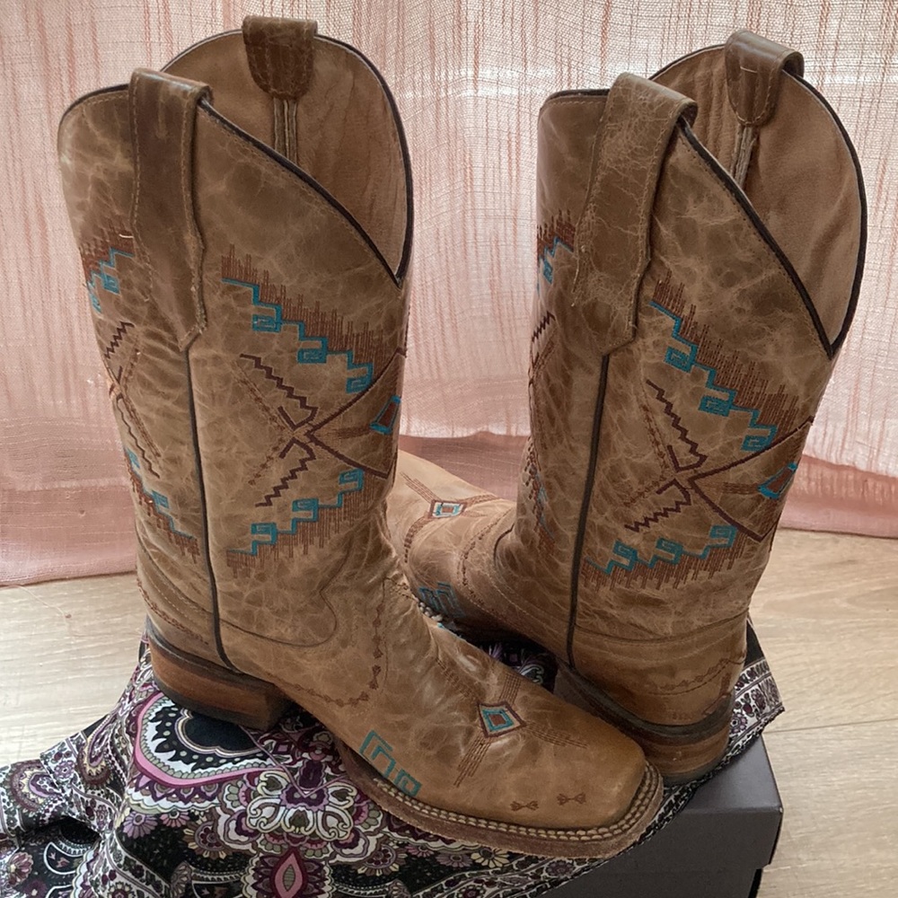 Circle G women’s leather embroidered cowgirl boots. Size 7 - Picture 6 of 7